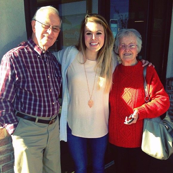 Meet your Posher, Bailey