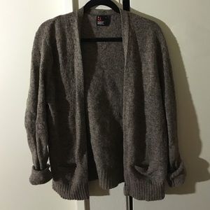 Knit cardigan