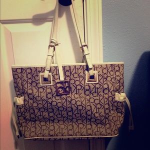 It is a Calvin Klein totes bag.