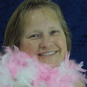 Meet your Posher, Debbie