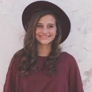 Meet your Posher, Juliana