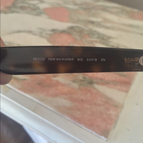 Tortoise Shell RayBan 'New Wayfarer' - Picture 3 of 3