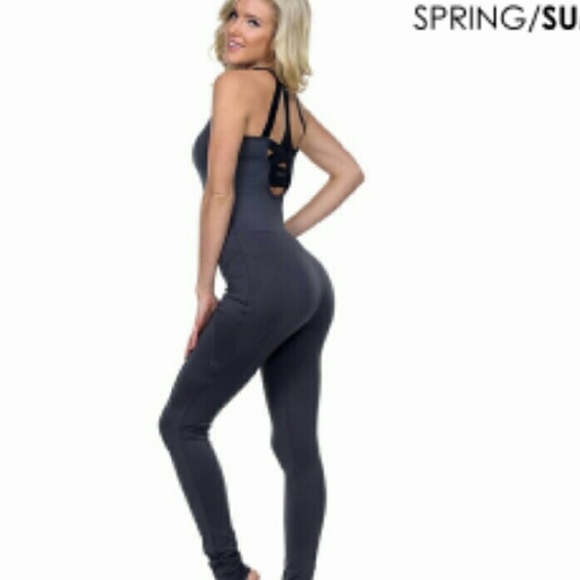 Activewear jumpsuit - bodysuit - Picture 4 of 4