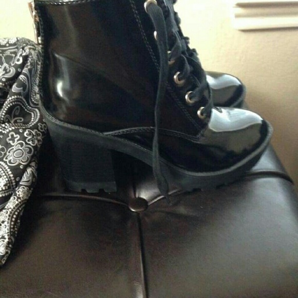 Black laceup boots