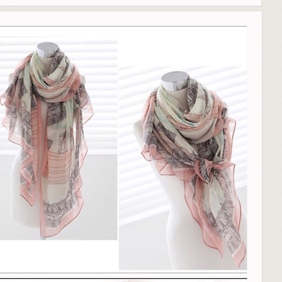 Eiffel Tower print scarf. - Picture 2 of 4