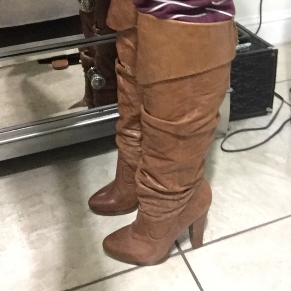 Jessic Simpson boots