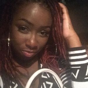 Meet your Posher, Antoinette