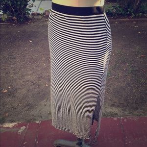 GAP striped skirt
