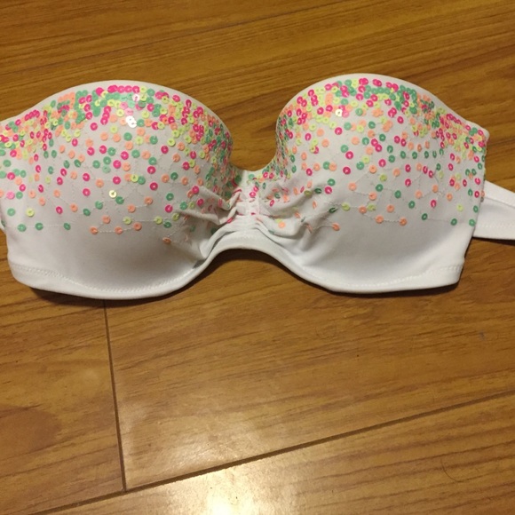 Bathing suit - Picture 2 of 2