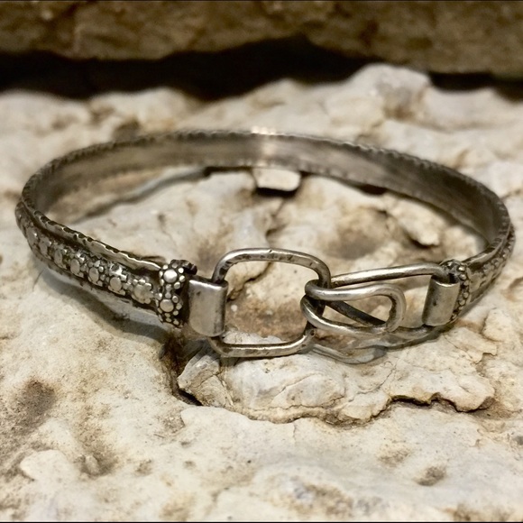 🚫sold in bundle🚫Sterling silver buckle bracelet