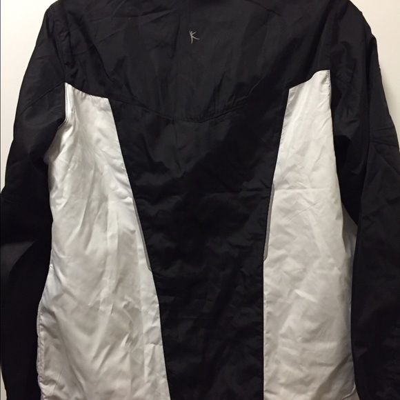 *NEW* black/white jacket by Danskin - Picture 2 of 3