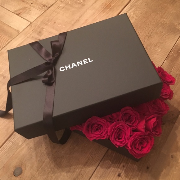 😍 - Picture 1 of 2