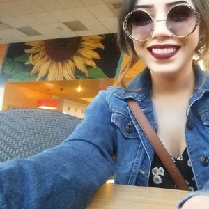 Meet your Posher, Kathy