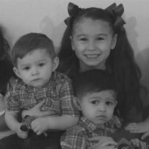 Meet your Posher, Crystal