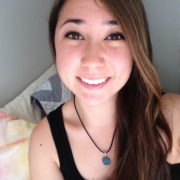 Meet your Posher, Michelle - Picture 1 of 1