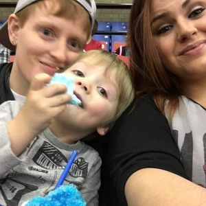 Meet your Posher, Crystal