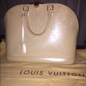 Authentic Louis Vuitton Alma GM
