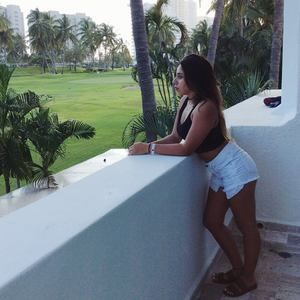 Meet your Posher, Nataly