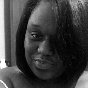 Meet your Posher, Stacie