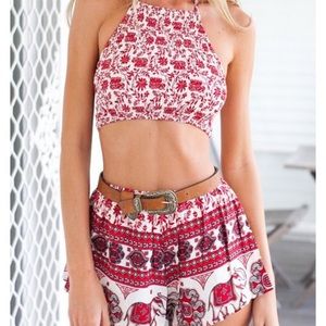 Printed out fit twin set