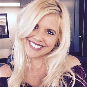 Meet your Posher, Dawn