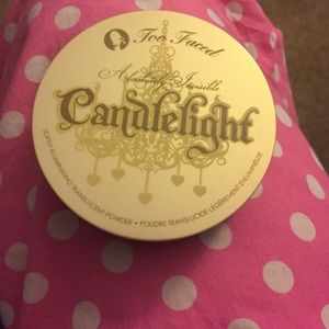 Too Faced Candlelight Powder