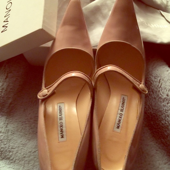 Manolo Blahnik 5"Campari Mary Jane nude