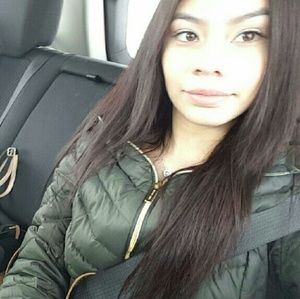 Meet your Posher, Karla