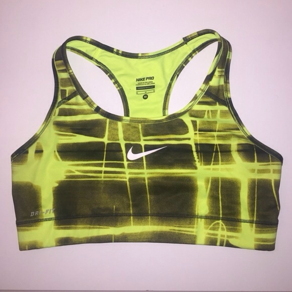 Nike drifit sports bra