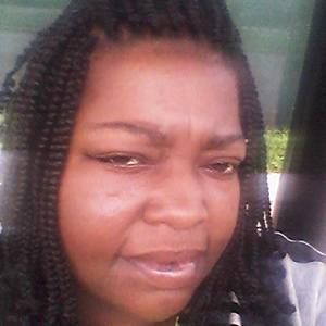 Meet your Posher, Mia