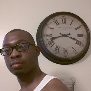 Meet your Posher, Emmanuel