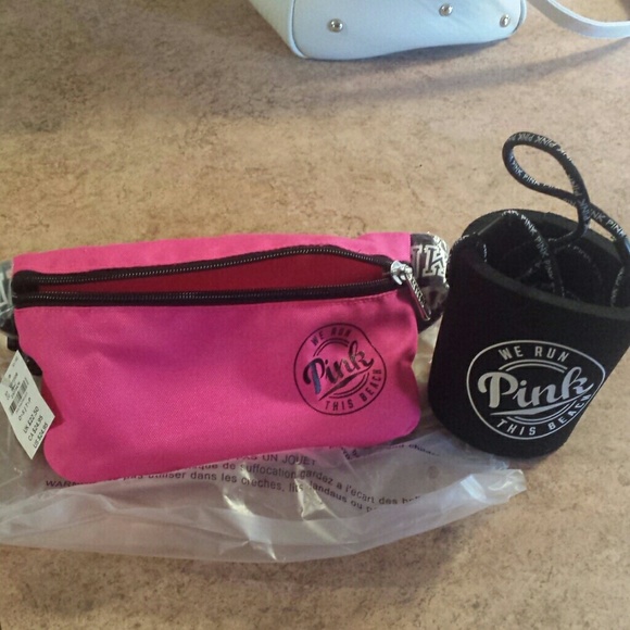 Ladies fanny pack with koozie