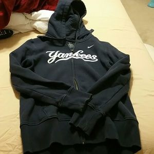 Nike yankees hoodie