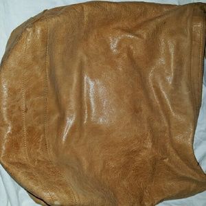 Balenciaga Bags - Authentic Balenciaga Day bag in Tan Balenciaga Bags - Authentic Balenciaga Day bag in Tan