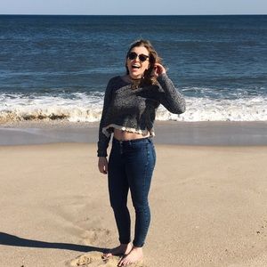 Meet your Posher, Kasey