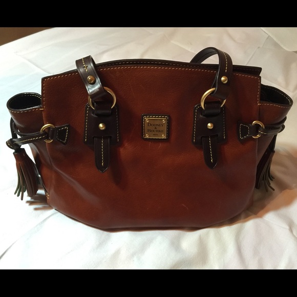 Dooney & Bourke purse