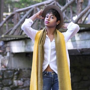 Meet your Posher, Myriha