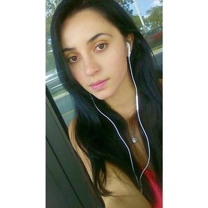 Meet your Posher, Alejandra