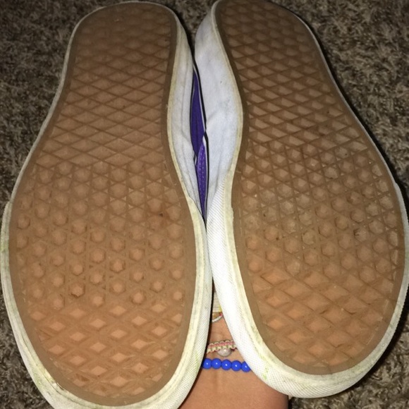 Vans - Picture 2 of 2