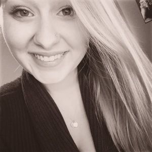 Meet your Posher, Jenn