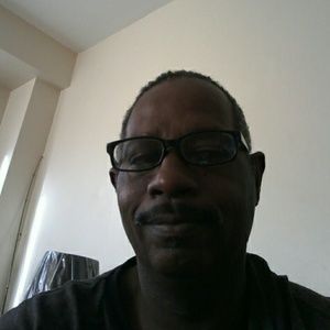 Meet your Posher, Lindell