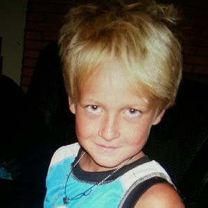 Meet your Posher, Brady