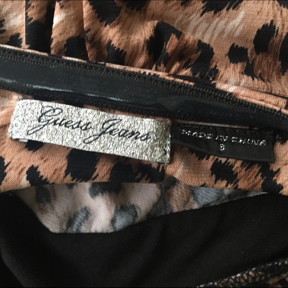 Guess leopard top size smal - Picture 3 of 3
