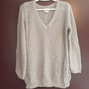 Oversized gray sweater