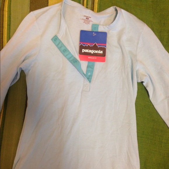 NWT Patagonia Henley top