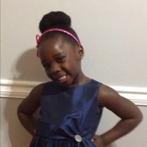 Meet your Posher, Liz