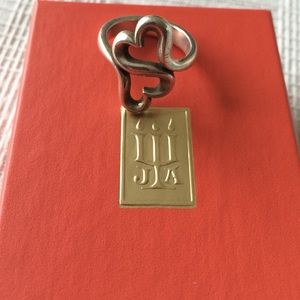 James Avery , size 7