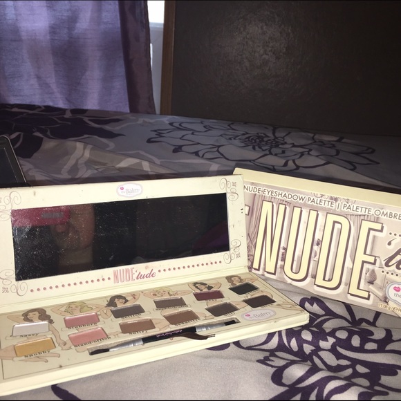IMITATION PALETTE