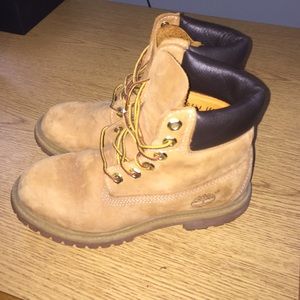 RESERVED: Classic Timberland boots