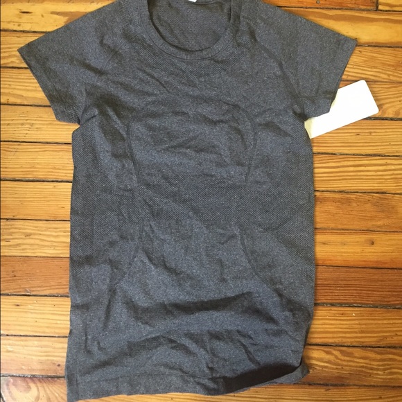 Swift tech short sleeve shirt